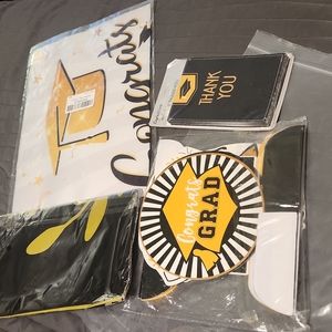 Congrats Grad decorations 11 pieces